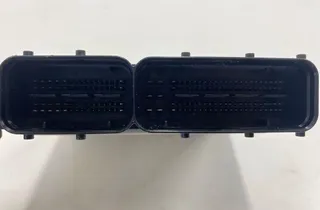 AUDI A4 B7/8E (2004-2008) Moottorin ohjausyksikkö ECU 03G906016KN,0281013293 33272410