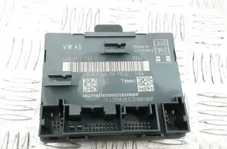 AUDI A8 D4/4H (2010-2018) Vasemman takaoven ohjausyksikkö 4H0959795D 34213258