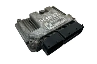 VOLKSWAGEN Passat B7 (2010-2015) Moottorin ohjausyksikkö ECU 03L907309AE,0281017946 34824506