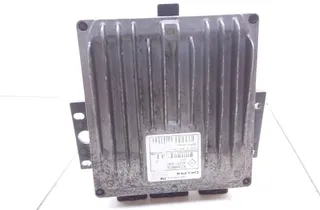 RENAULT Megane 2 generation (2002-2012) Moottorin ohjausyksikkö ECU 8200399038 20340876