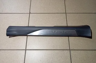 LEXUS NX 2 generation (2021-2023) Oikea etukynnysverhoilu 6791078040 34963245