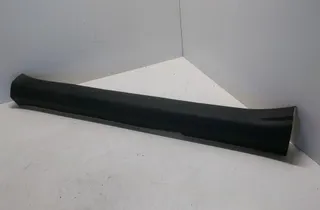 TOYOTA Verso 1 generation (2009-2015) Oikea etukynnysverhoilu 679130F020 28379268