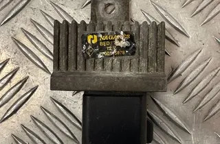 RENAULT Clio 2 generation (1998-2013) Hehkutulpat 7700115078 31605183