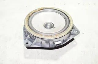 TOYOTA Avensis 3 generation (2009-2020) Vasemman takaoven äänikaiutin 8616005180 15425437