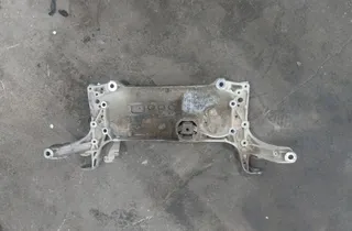 VOLKSWAGEN Passat B7 (2010-2015) Etujousituksen apurunko 3C0199369H 34012729