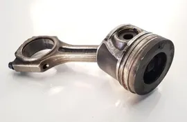 KIA Carens 2 generation (2002-2006) Mäntä 5F1518 35722466