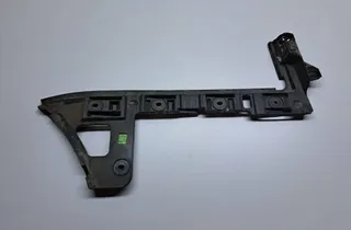 VOLKSWAGEN Passat B6 (2005-2010) Oikean takapuskurin kiinnike 3C9807394 34979909