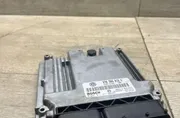 VOLKSWAGEN Transporter T5 (2003-2015) Moottorin ohjausyksikkö ECU 0281011271,070906016K,1039S06047 34995767