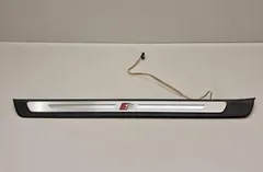 AUDI A6 C6/4F (2004-2011) Oikea etukynnysverhoilu 4K0947405A 34053126