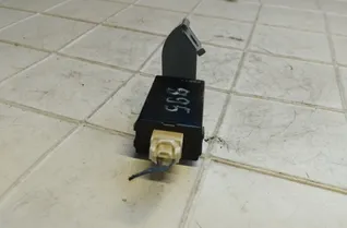 MAZDA 5 1 generation (2005-2010) Muut ohjausyksiköt CC65675DZB 21444986