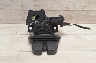 AUDI A4 B7/8E (2004-2008) Takaluukun takaluukun lukko 8P4827505,8P4827505B,8E9827520 34371301