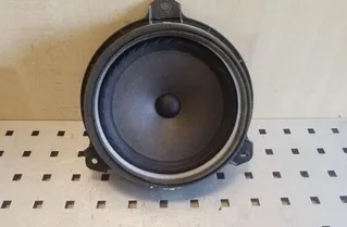 TOYOTA Avensis 3 generation (2009-2020) Vasemman takaoven äänikaiutin 861600D180 26104387