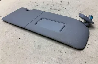 BMW 1 Series E81/E82/E87/E88 (2004-2013) Oikeanpuoleinen aurinkosuoja 7070244,17365810 34191610