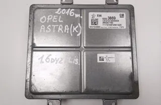 OPEL Astra K (2015-2021) Moottorin ohjausyksikkö ECU 55503869 13814853