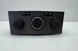 OPEL Zafira B (2005-2010) Ilmastonhallintayksikkö 13168100 34997868