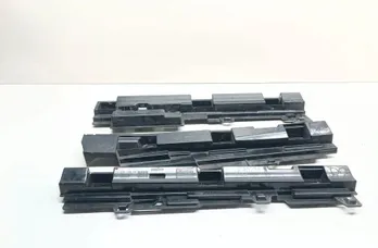 BMW 3 Series F30/F31 (2011-2020) Sivuhelman kiinnike 7256918 33649380