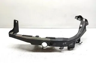 BMW 3 Series E90/E91/E92/E93 (2004-2013) Vasemman ajovalon kiinnike 7116707 33654891