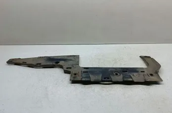 BMW 3 Series E90/E91/E92/E93 (2004-2013) Vasen takapuskurin kiinnike 7163847 33661898