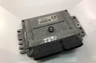 NISSAN Micra K12 (2002-2010) Moottorin ohjausyksikkö ECU MEC37340 23448755