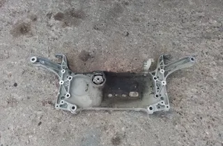 VOLKSWAGEN Tiguan 1 generation (2007-2017) Etujousituksen apurunko 3c0199369h 21066517