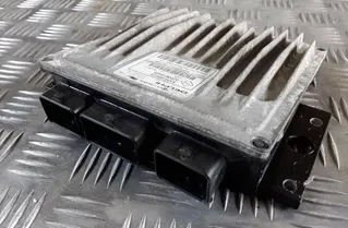 RENAULT Clio 3 generation (2005-2012) Moottorin ohjausyksikkö ECU 8200619409,R0410B034C,8200399038 25452011