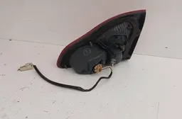 TOYOTA Avensis Verso 1 generation (2001-2003) Oikean puolen takaluukun takavalo 34903212