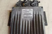 RENAULT Clio 3 generation (2005-2012) Moottorin ohjausyksikkö ECU 8200399038 34899329