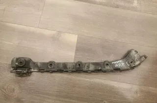 SKODA Octavia 3 generation (2013-2020) Oikean takapuskurin kiinnike 5E9807394 33889046