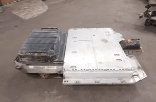 MERCEDES-BENZ EQB 1 generation (2021-2023) Akku A2433405303 34526019