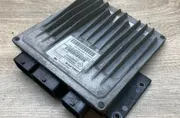 RENAULT Megane 2 generation (2002-2012) Moottorin ohjausyksikkö ECU 8200399038,8200513163 34427119