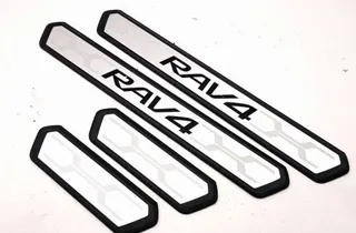 TOYOTA RAV4 5 generation (XA50) (2018-2024) Oikea etukynnysverhoilu 67913yy160 34955941