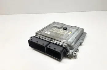 MERCEDES-BENZ M-Class W164 (2005-2011) Moottorin ohjausyksikkö ECU P281013757,A6421509478 23605798