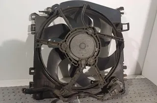 NISSAN Note 1 generation (2005-2014) Moottorin jäähdytystuulettimen jäähdytin 1831441000,21481AY610 31365224