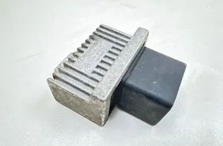 NISSAN Note 1 generation (2005-2014) Hehkutulpat 7700115078 31395010