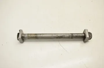 HONDA CBR (1983-2016) Takapyörän akseli 35364055