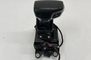 AUDI A4 B9/8W (2015-2024) Vaihteen vaihtomekanismi 8W2713041N 34989100