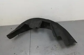 BMW 3 Series F30/F31 (2011-2020) Taka oikeanpuoleinen kaari 11602372