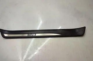 BMW 3 Series E90/E91/E92/E93 (2004-2013) Vasen etuovipaneeli 7060279 33400233