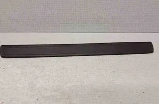 TOYOTA Verso 1 generation (2009-2015) Oikea etukynnysverhoilu 679110F010 32560530