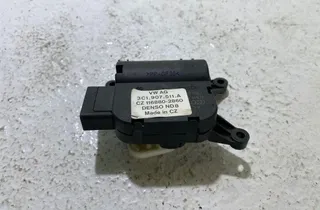 VOLKSWAGEN Golf 5 generation (2003-2009) Sisälämmittimen läppämoottorin toimilaite 3C1907511A 35037571