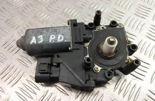 AUDI A3 8L (1996-2003) Oikean etuoven ikkunan ohjausmoottori 119024113 30994327