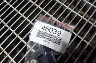 HYUNDAI ix20 1 generation (2010-2020) Oikean puolen törmäysanturi 959302P000 33225232